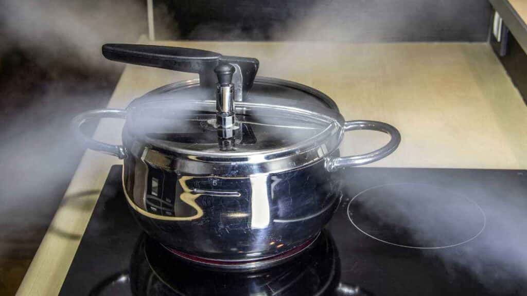 Quais os Sinais de Que a Panela de Pressão Vai Explodir? [2026] - News Tec
