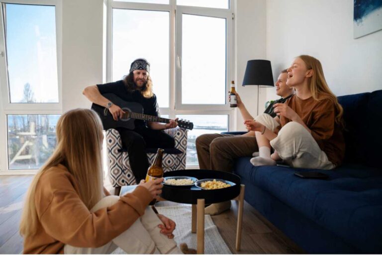 Dicas práticas de organização para receber os amigos em casa